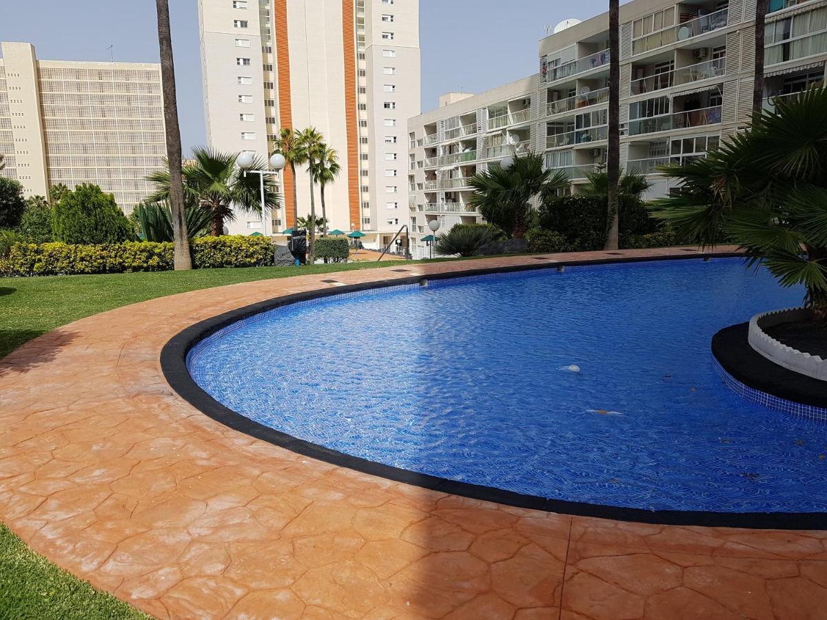 Ideal Familias En Urbanizacion De Lujo A 600M De La Playa Levante Con Wifi, Ac Y Parking เบนิดอร์ม ภายนอก รูปภาพ