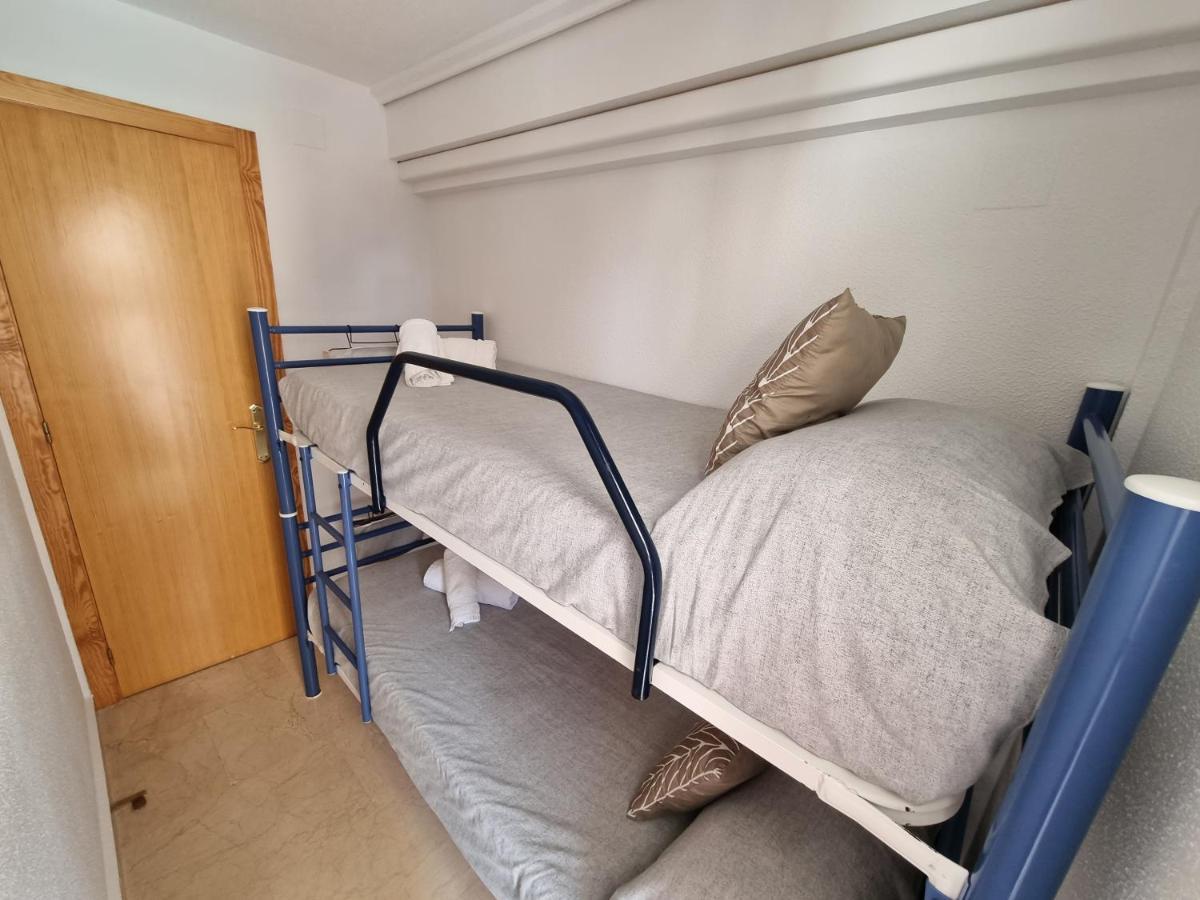 Ideal Familias En Urbanizacion De Lujo A 600M De La Playa Levante Con Wifi, Ac Y Parking เบนิดอร์ม ภายนอก รูปภาพ