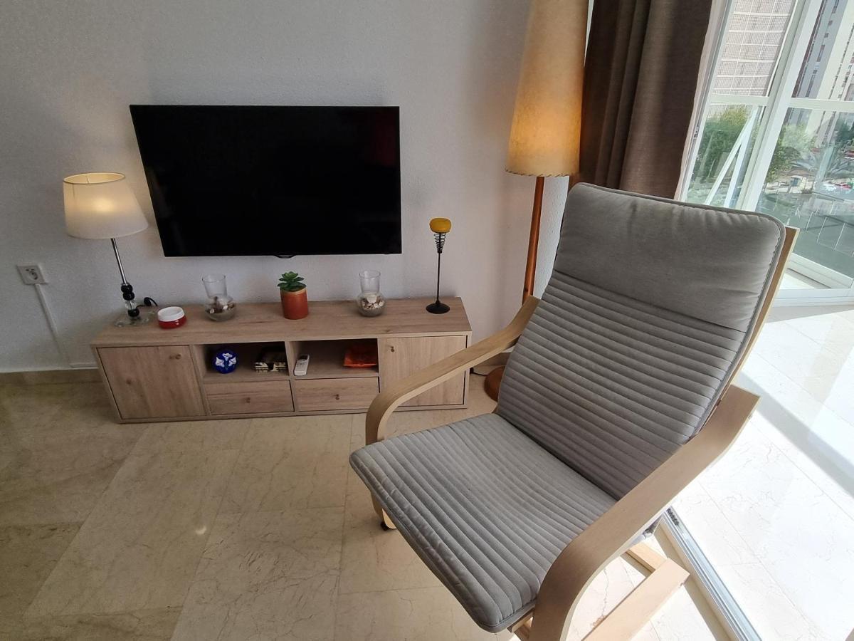 Ideal Familias En Urbanizacion De Lujo A 600M De La Playa Levante Con Wifi, Ac Y Parking เบนิดอร์ม ภายนอก รูปภาพ
